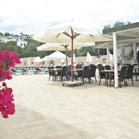 Costa Queen Suites Gümbet Exterior foto