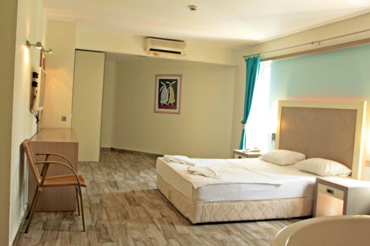 Costa Queen Suites Gümbet Exterior foto